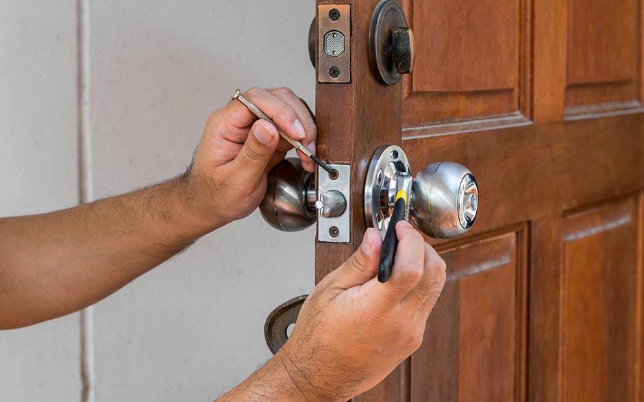 serrurier prix ouverture de porte Montreuil